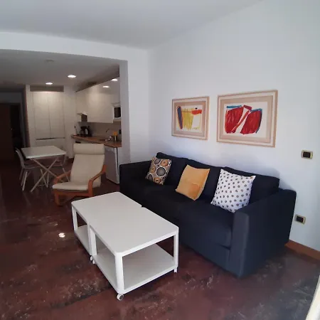 Edificio Gaviota 2 *